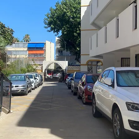 公寓 Carihuela 托雷莫利诺斯