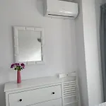Апартаменти Carihuela